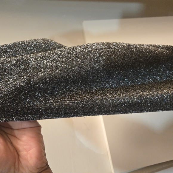 Shimmering Black Fashion Dress - Picture 4 of 6